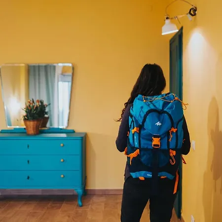 Habari We Dorm Hostel Μπάρι