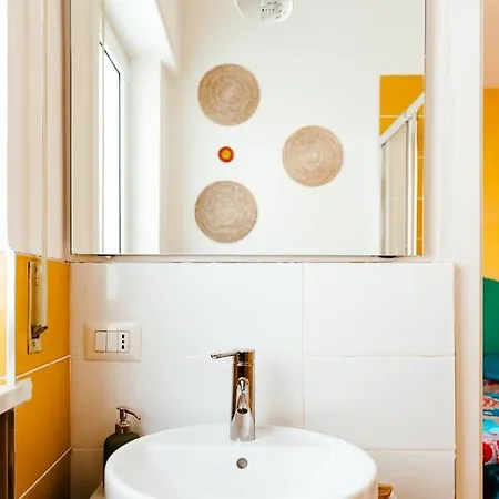 Habari We Dorm Hostel Μπάρι