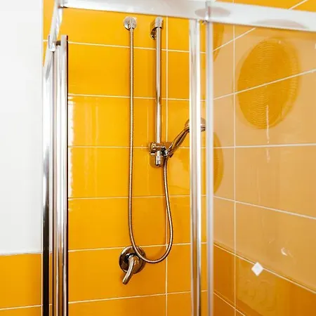 Habari We Dorm 旅馆