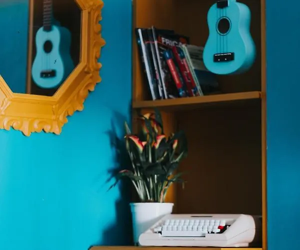 Habari We Dorm Hostel Bari