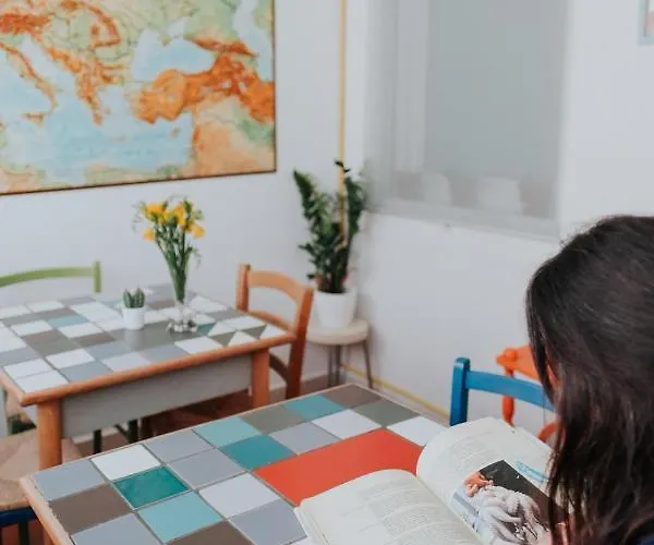 Habari We Dorm Hostel