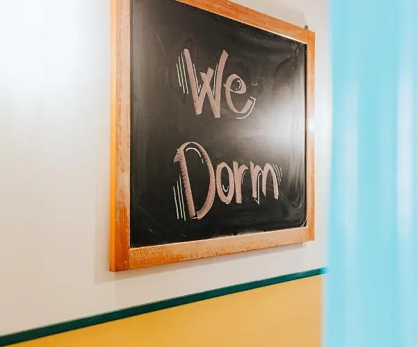 Vandrarhem Habari We Dorm